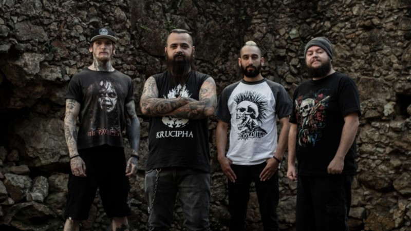 Notícia » Inspirado na cultura indígena Makunaybah lança novo vídeo de "Break The Chains"