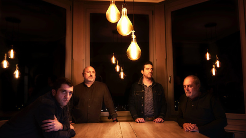 Notícia » Entrevista com Time Zero: Roqueiros franceses lançam novo álbum "New World"
