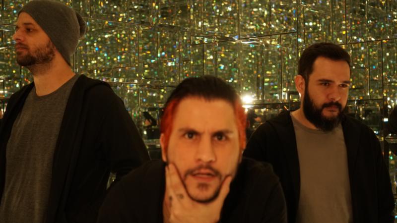 Notícia » Mad Sneaks lança novo single, "Inside the Middles"