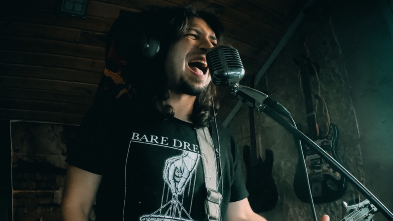 Notícia » Illegal Mind lança uma versão hebraica de metal alternativo da faixa “Cha Cha Cha” de Käärijä