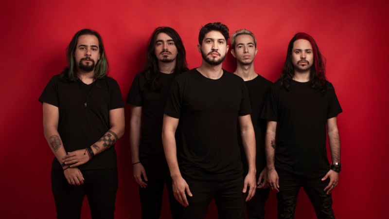 Notícia » Éclair lança videoclipe de "País de tabuleiro" com participação de Ciça Moreira