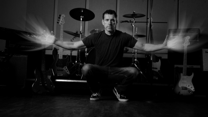 Notícia » JSHELL lança uma experiência audiovisual no novo álbum "IN MY HEAD"